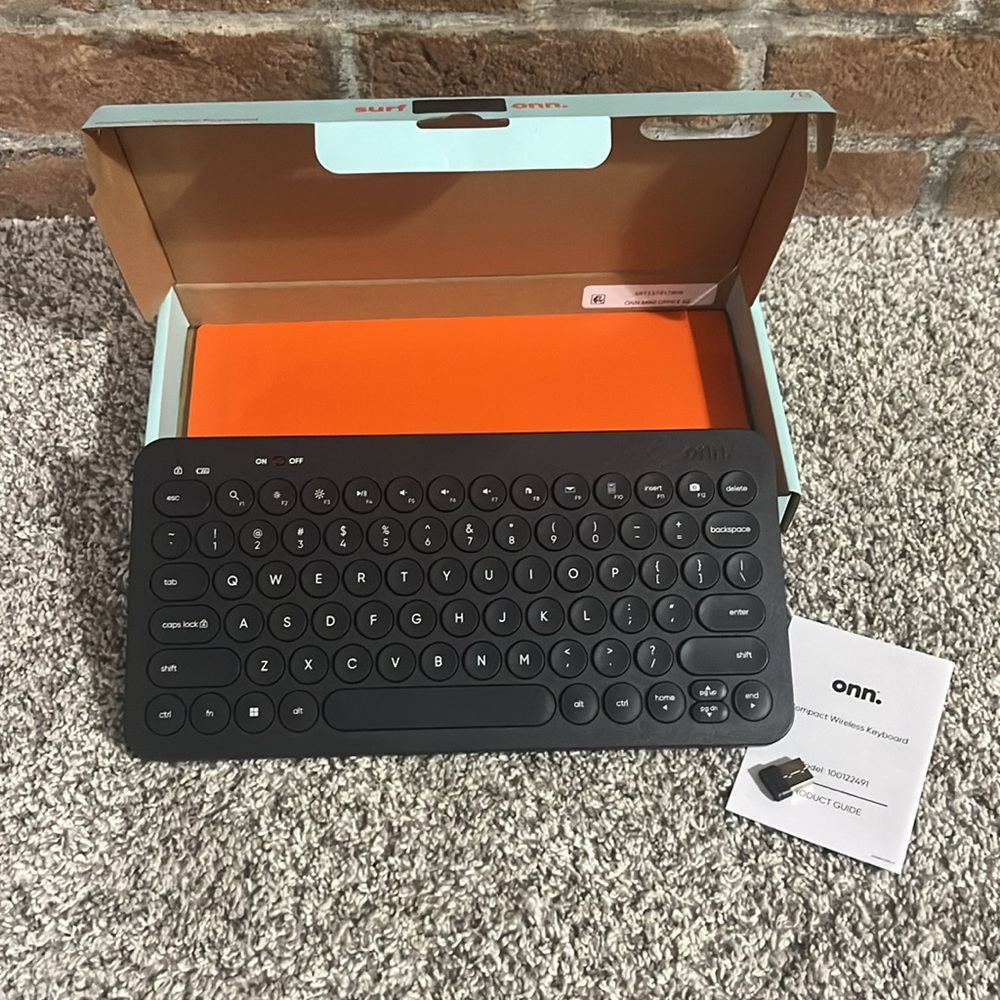 Compact Wireless Keyboard - Picture 2 of 3